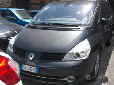Usado Renault Espace Initiale 175 CV (128 kW) 2012 Gris Monovolumen