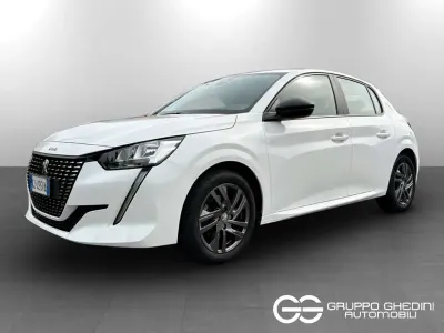 Usata Peugeot 208 Active 101 CV (74 kW) 2022 Bianco neve Utilitaria