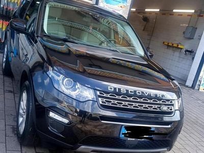 Land Rover Discovery 5