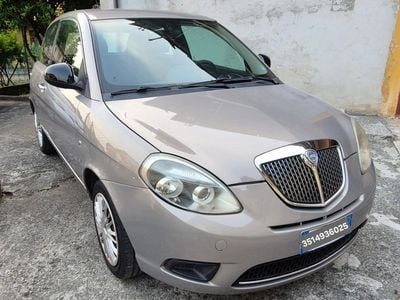 Usata Lancia Ypsilon S 69 CV (50 kW) 2011 Marrone Utilitaria