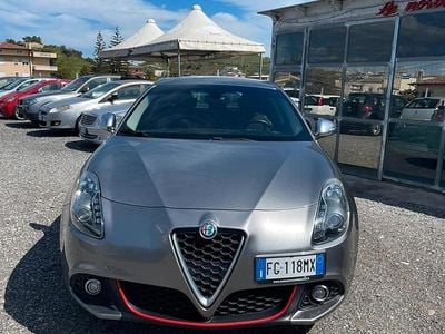 Usata Alfa Romeo Giulietta 120 CV (88 kW) 2016 Argento Utilitaria