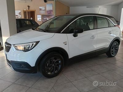 Usata Opel Crossland X Innovation 110 CV (80 kW) 2019 Bianco SUV