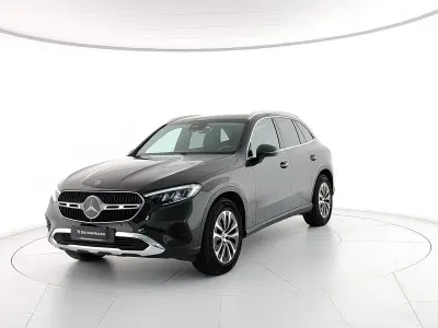 Usata Mercedes GLC200 Advanced 163 CV (119 kW) 2025 Grigio grafite SUV