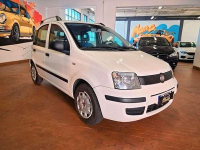 Usata Fiat Panda Emotion 69 CV (50 kW) 2011 Bianco Utilitaria