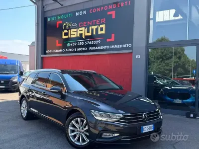 Usata VW Passat Executive 150 CV (110 kW) 2021 Grigio Station wagon