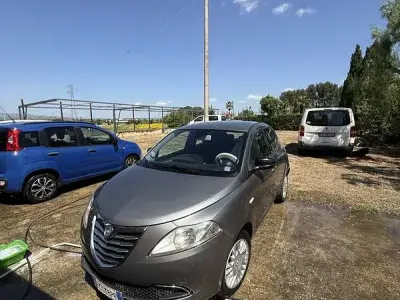 Usata Lancia Ypsilon S 95 CV (69 kW) 2011 Utilitaria