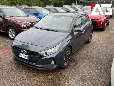 Usata Hyundai i20 2023 Grigio Utilitaria