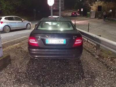 Usata Mercedes C220 Executive 170 CV (125 kW) 2011 Nero Coupé