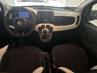 Usata Fiat Panda Cross Cross 69 CV (50 kW) 2025 Utilitaria