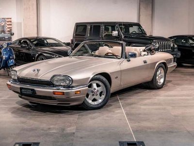 Usata Jaguar XJS S 232 CV (170 kW) 1995 Grigio Cabrio