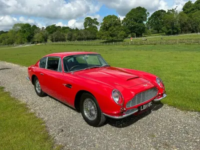 Usata Aston Martin DB6 325 CV (239 kW) 1965 Rosso Coupé