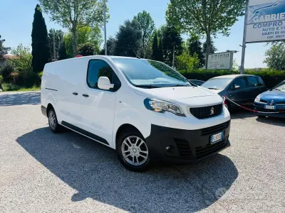 Occasion Peugeot Expert 122 ch (89 kW) 2017 Blanc Van