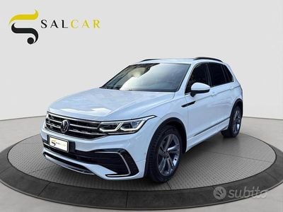 Usata VW Tiguan R-line 150 CV (110 kW) 2022 Bianco SUV