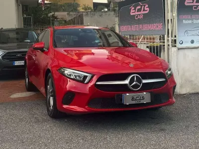 Usata Mercedes A200 163 CV (119 kW) 2018 Rosso Berlina