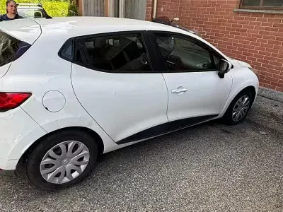 Usata Renault Clio IV 73 CV (53 kW) 2015 Bianco Berlina