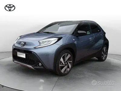 Brugt Toyota Aygo X Lounge 72 HK (52 kW) 2024 Grå SUV