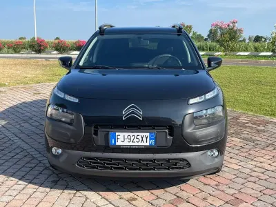 Usata Citroën C4 Cactus Shine 99 CV (72 kW) 2017 Nero Utilitaria
