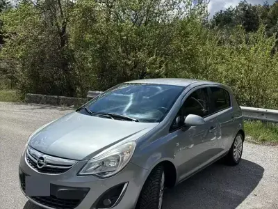 Usata Opel Corsa 86 CV (63 kW) 2011 Grigio Utilitaria