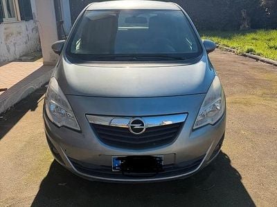 Usata Opel Meriva 120 CV (88 kW) 2011 Grigio Monovolume