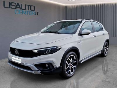 Bianco Nuova 2025 Fiat Tipo Cross Berlina | 23.900 € (Molto cara)