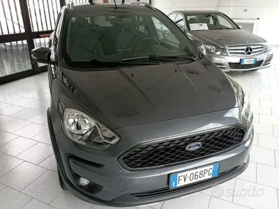 Usata Ford Ka Active 86 CV (63 kW) 2019 Grigio Berlina