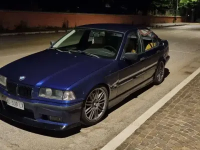Usata BMW 316 Efficient Dynamics 102 CV (75 kW) 1994 Berlina