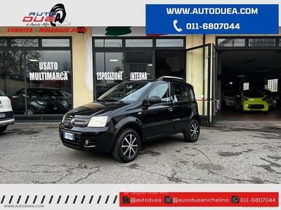 Usata Fiat Panda 4x4 Climbing 60 CV (44 kW) 2012 Nero Utilitaria