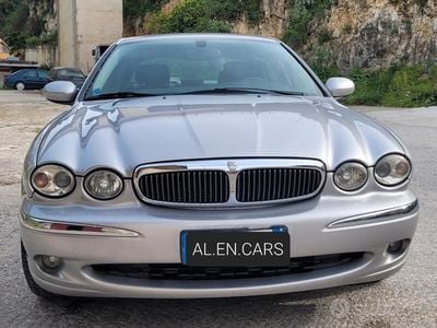 Usata Jaguar X-type 156 CV (114 kW) 2001 Grigio Berlina