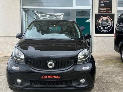 Usata Smart ForFour Prime 71 CV (52 kW) 2015 Nero Utilitaria