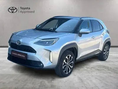 Usata Toyota Yaris Cross Trend 116 CV (85 kW) 2023 Grigio SUV
