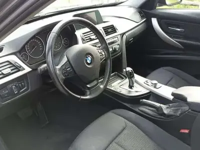Usata BMW 318 143 CV (105 kW) 2014 Grigio Station wagon