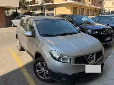 Usata Nissan Qashqai Acenta 2010 Grigio SUV