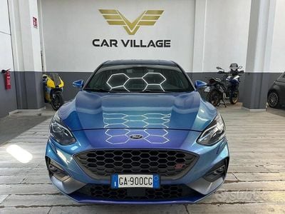Usata Ford Focus ST 280 CV (205 kW) 2020 Blu Berlina