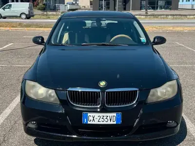 Usata BMW 320 177 CV (130 kW) 2007 Nero Station wagon