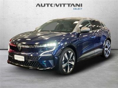 Blu scuro Usata 2024 Renault Megane E-Tech Techno Berlina | 29.000 € (Cara)