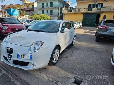 Usata Alfa Romeo MiTo Distinctive 95 CV (69 kW) 2011 Bianco Utilitaria