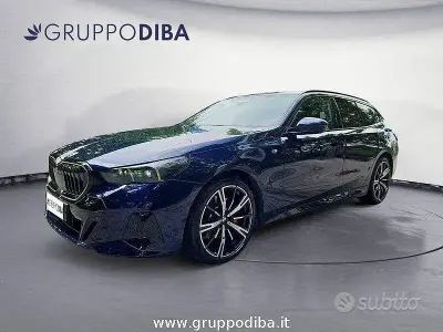 Usata BMW 520 M Sport 197 CV (144 kW) 2025 Blu Station wagon