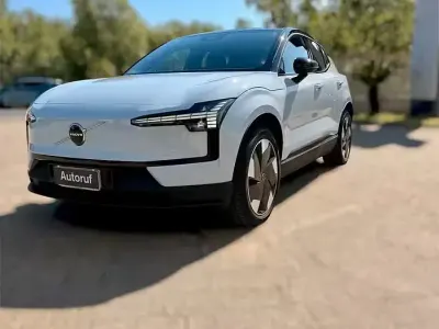 Usata Volvo EX30 Plus 75 kW (102 CV) 2025 Blu SUV