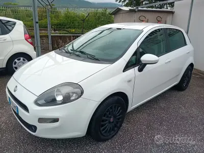 Brugt Fiat Punto Sport 95 HK (69 kW) 2012 Hvid Hatchback