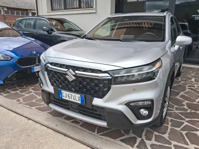 Usata Suzuki SX4 S-Cross 129 CV (94 kW) 2022 Argento SUV