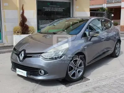Occasion Renault Clio IV 75 PK (55 kW) 2015 Grijs Hatchback