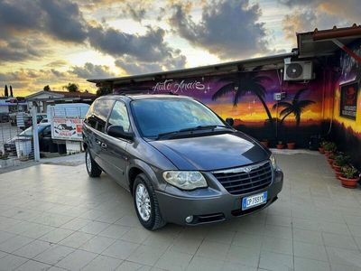 usata Chrysler Grand Voyager Voyager2.8 CRD cat Limited Auto