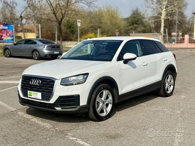 Usata Audi Q2 Business 116 CV (85 kW) 2017 Bianco SUV