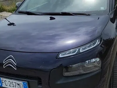 Usata Citroën C4 Cactus 99 CV (72 kW) 2016 Blu Utilitaria
