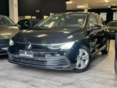 Usata VW Golf VII Life 115 CV (84 kW) 2020 Nero Berlina