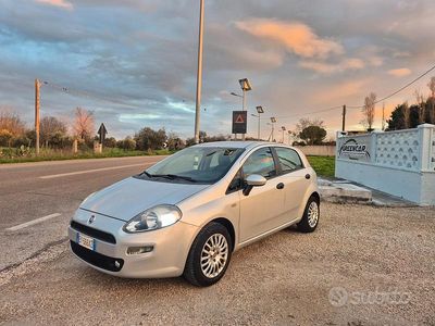 Usata Fiat Punto 75 CV (55 kW) 2015 Grigio Utilitaria