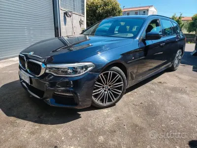 Usata BMW 520 M Sport 190 CV (139 kW) 2018 Bluazzurro Station wagon