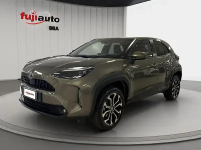 Usata Toyota Yaris 116 CV (85 kW) 2022 Oxyde bronze Utilitaria