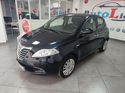 usata Lancia Ypsilon 0.9 TwinAir 85 CV 5 porte S&S DFN Gold GPL LANDI Striano