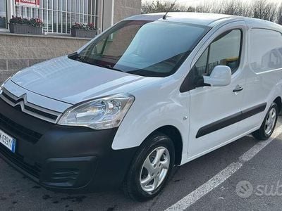 Usata Citroën Berlingo 75 CV (55 kW) 2017 Bianco Monovolume
